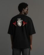 CAMISETA OVERSIZED TWO CUPIDS - Imagem 4