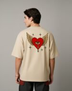 CAMISETA OVERSIZED WINGS OF THE HEART - Imagem 4