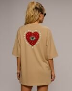 CAMISETA OVERSIZED EYE OF THE HEART - Imagem 8
